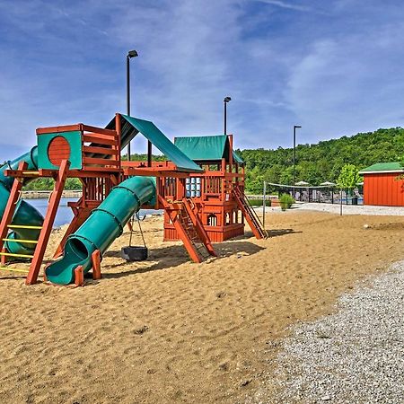 Walk-In Resort Condo, Near Silver Dollar City ブランソン エクステリア 写真