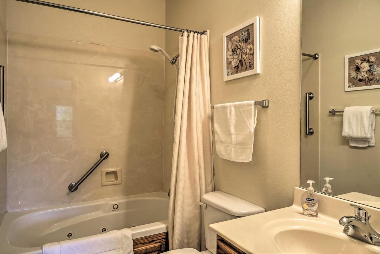 Walk-In Resort Condo, Near Silver Dollar City ブランソン エクステリア 写真